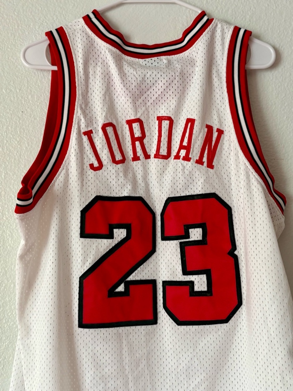 Nike Chicago Bulls Basketball Jersey - Size Large - Picture 9 of 9